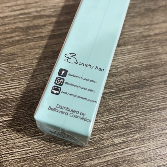 Bellavera liquid lipstick matte‎ Warm nude NWT - Picture 4 of 5